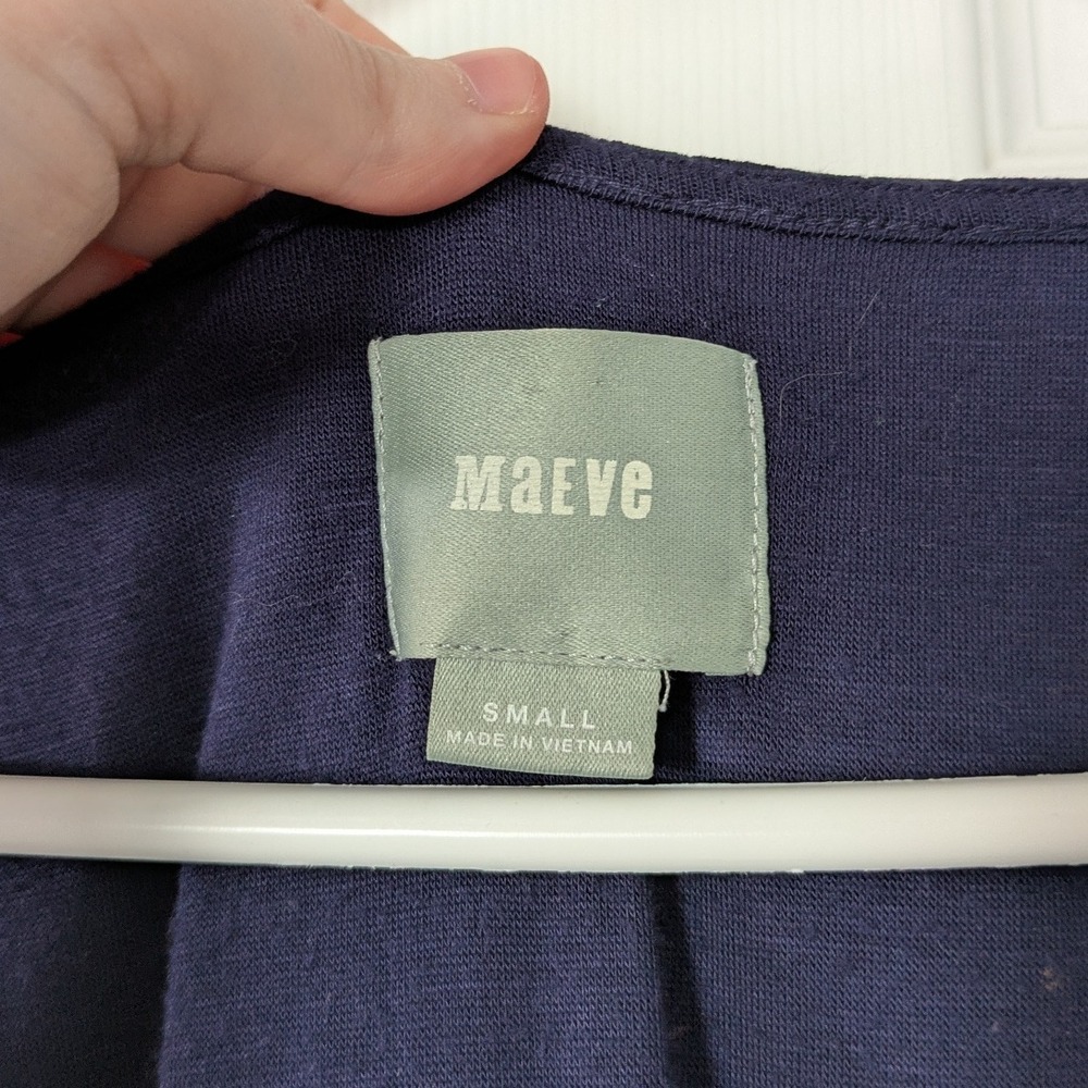 Maeve Navy Scallop-Edge Sleeveless Midi Dress - Picture 3 of 9